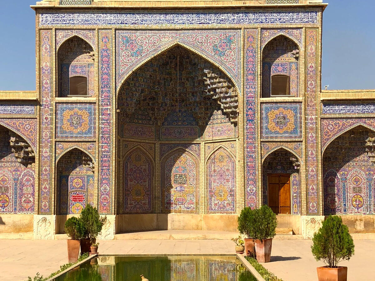 Nasir-ol-Molk Mosque, Shiraz, Iran__Paul McCarthyiluminar.au